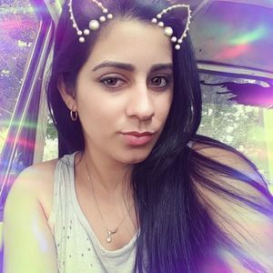 Meet your Posher, Janeth